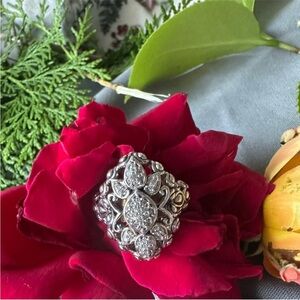 Jai by John hardy Elegant 925 Silver Floral filigree Ring size 8